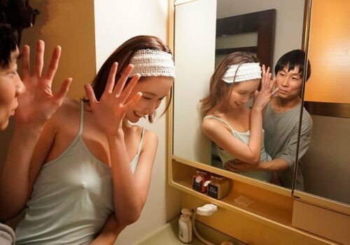 Lỡ chuyến tàu về nhà anh nhân viên ngủ nhờ nhà nữ đồng nghiệp như tình nhân Lỡ chuyến tàu về nhà anh nhân viên ngủ nhờ nhà nữ đồng nghiệp như tình nhân